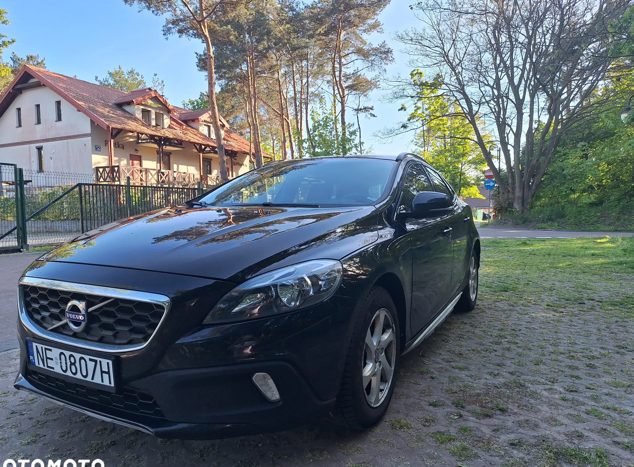 volvo v40 wielkopolskie Volvo V40 cena 56900 przebieg: 132000, rok produkcji 2016 z Gdynia